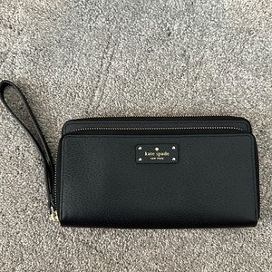 Kate Spade New York Grove Street Anita Black Wristlet